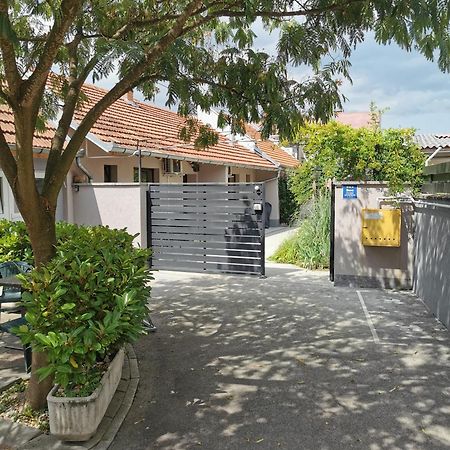 Nunanina Apartmani Pozega Esterno foto